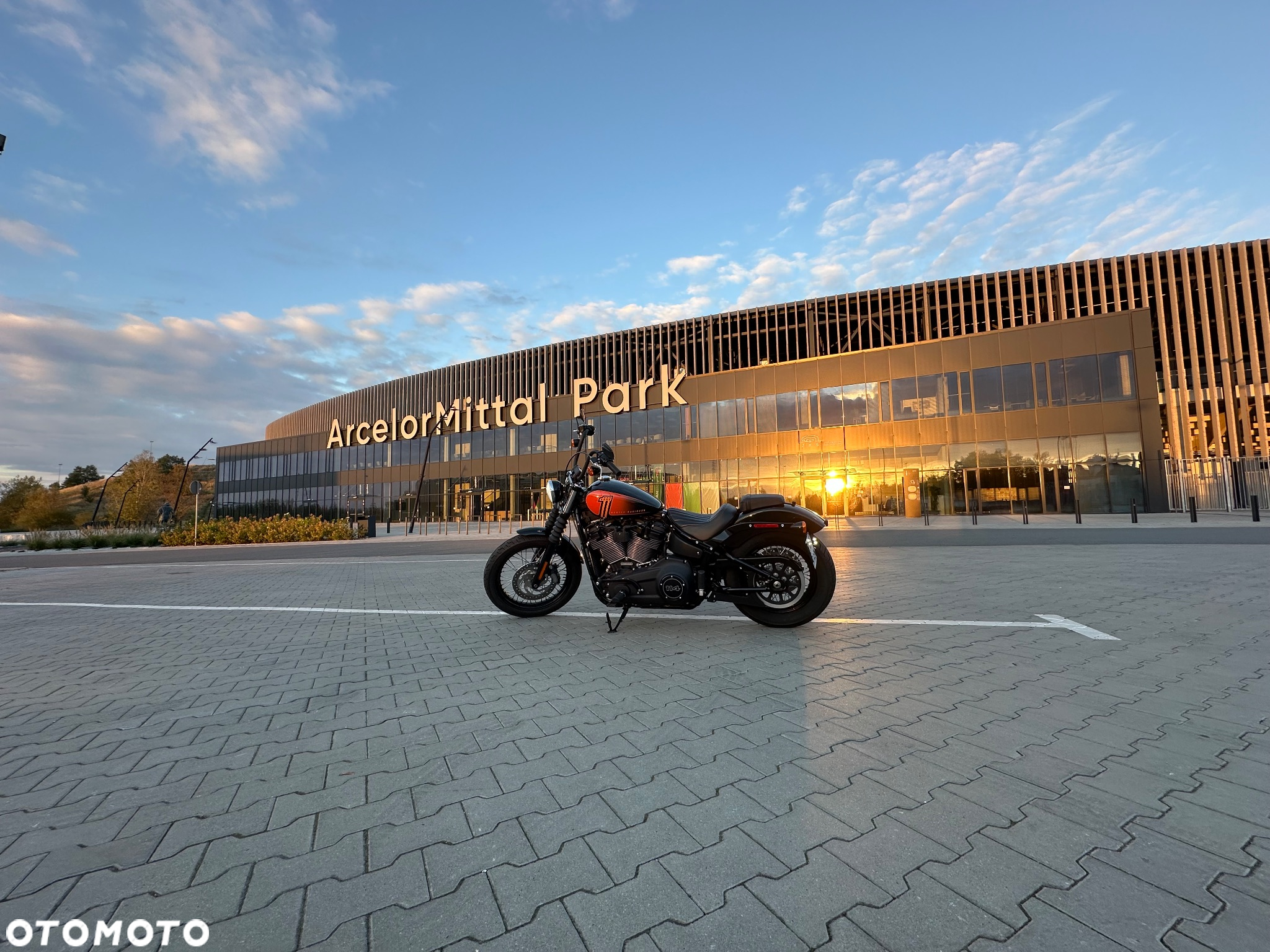 Harley-Davidson Softail Street Bob - 4