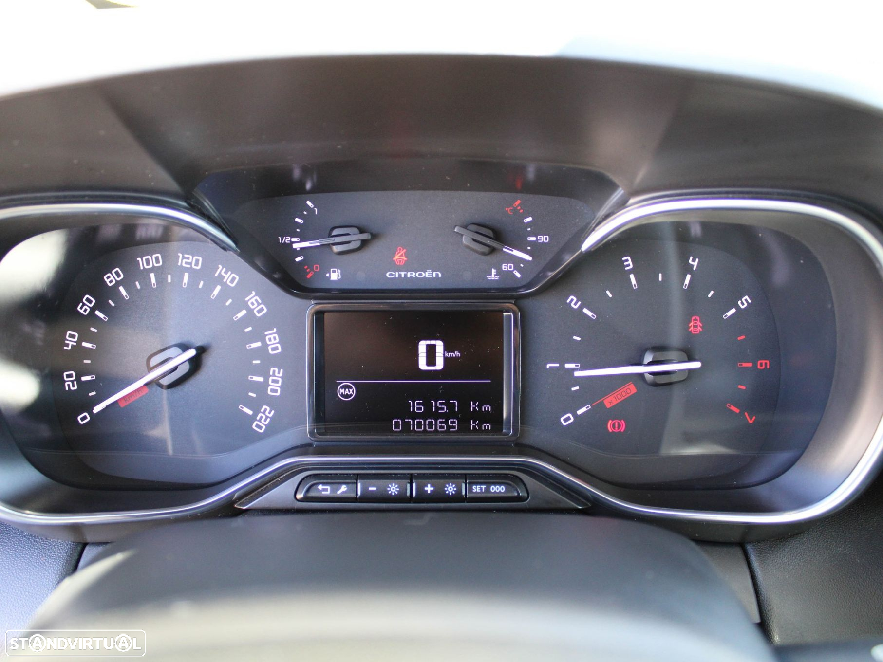 Citroën C3 Aircross 1.6 BlueHDi Feel - 25