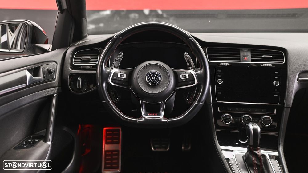 VW Golf GTI 2.0 TSI OPF DSG Performance - 22