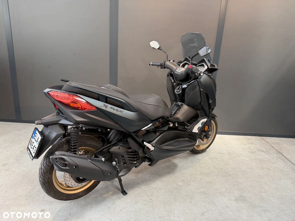 Yamaha X-max - 6