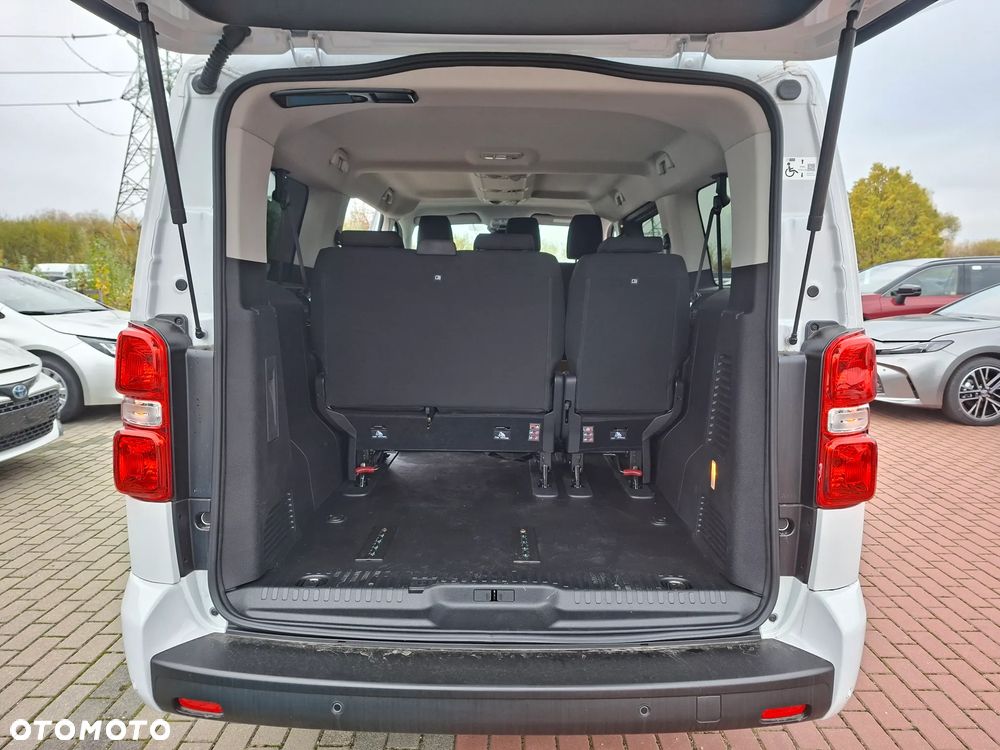 Toyota Proace Verso 2.2 D4-D Long Business - 11