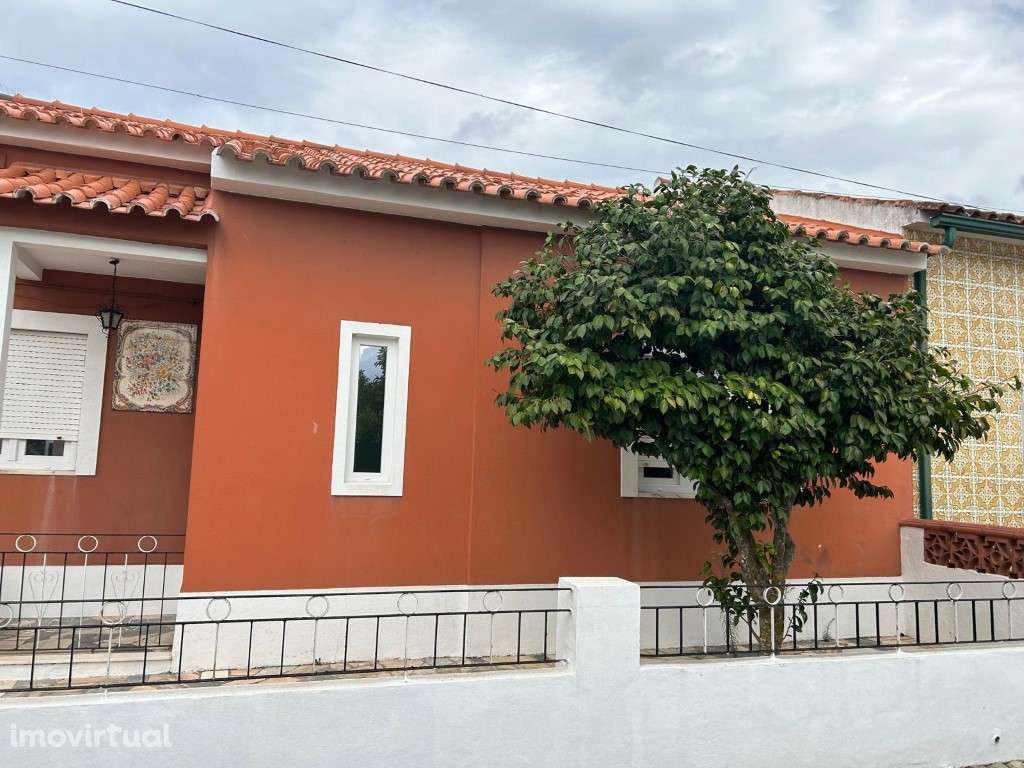 Moradia tipologia T3 - Grande imagem: 4/27