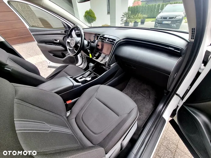 Hyundai Tucson 1.6 CRDi 48V-Hybrid 2WD DCT Select - 14
