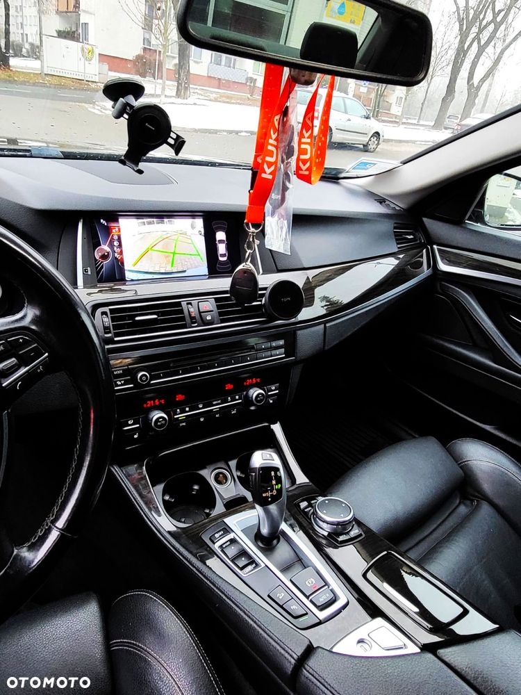 BMW Seria 5 520d xDrive Luxury Line - 12