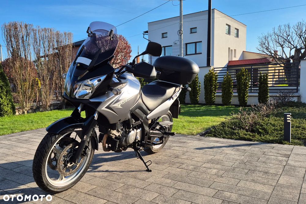 Suzuki V-STROM - 3