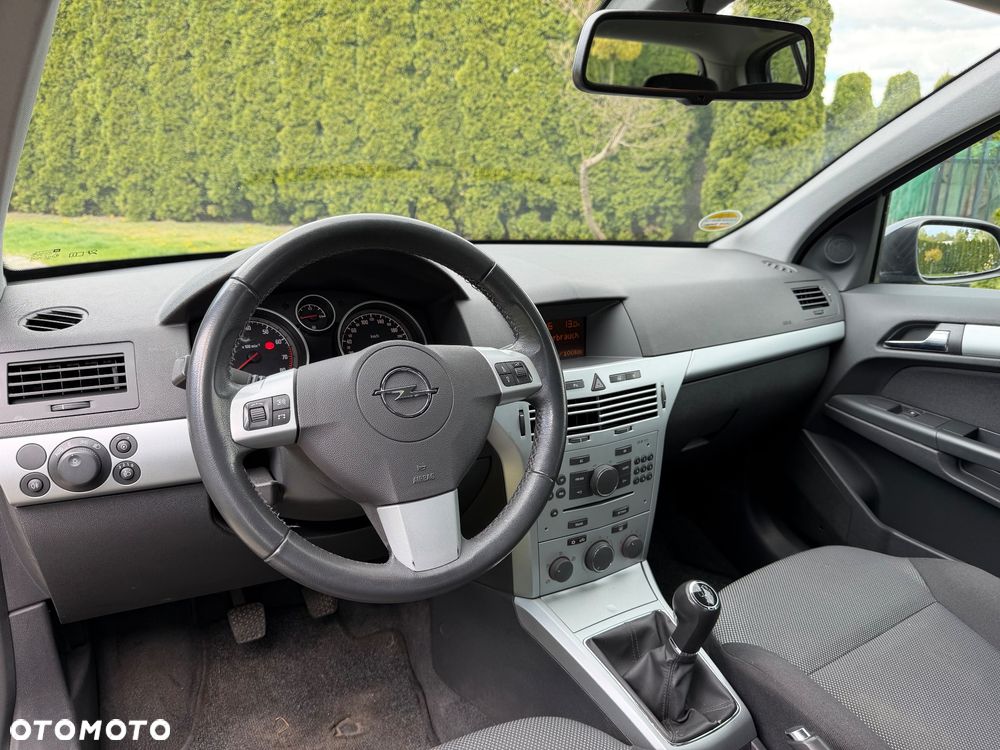 Opel Astra - 23