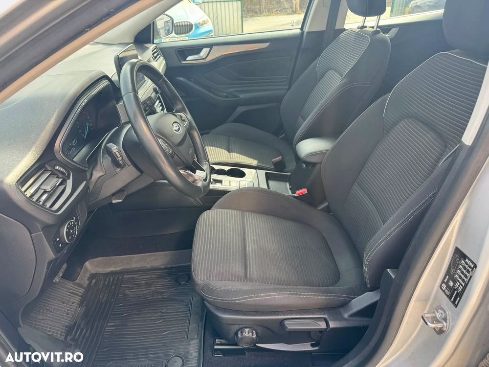 Ford Focus 1.5 EcoBlue Titanium Business - 11