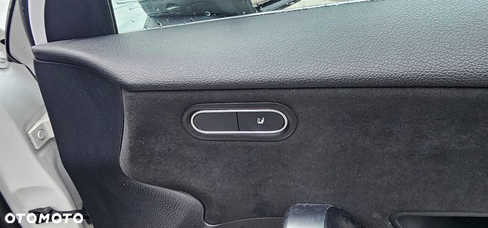 Mercedes-Benz Klasa A 180 Progressive 7G-DCT - 15