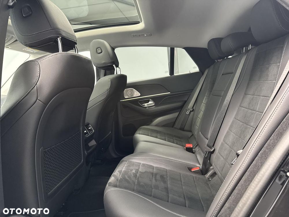 Mercedes-Benz GLE 300 d mHEV 4-Matic AMG Line - 22
