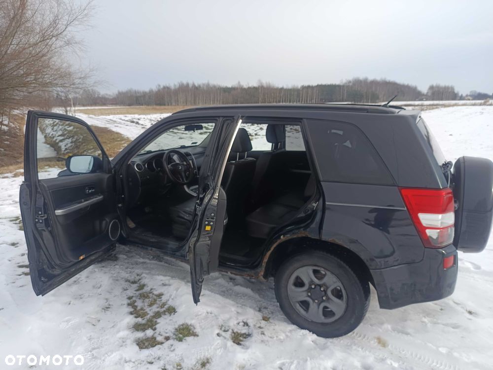 Suzuki Vitara - 6