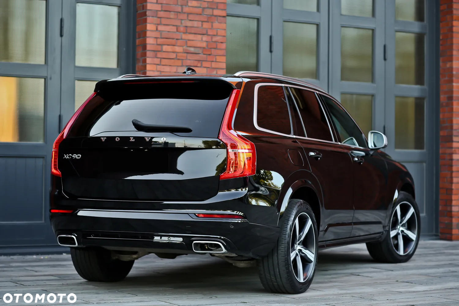 Volvo XC 90 D5 AWD Geartronic RDesign - 15