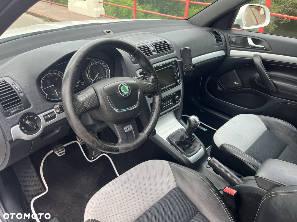 Skoda Octavia - 5