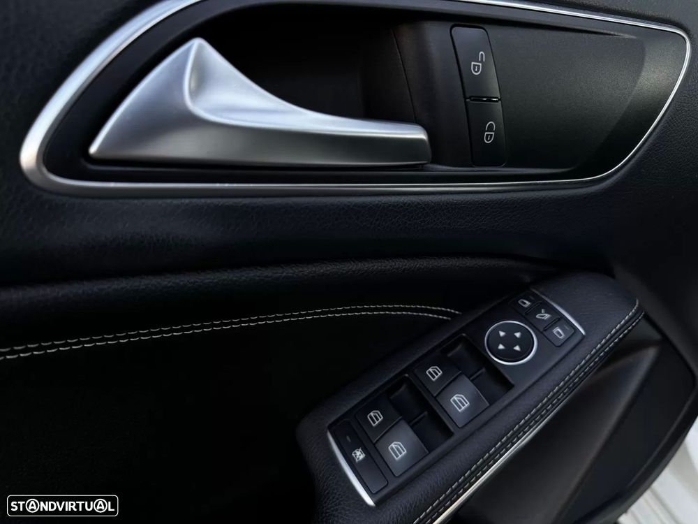 Mercedes-Benz A 180 d Urban - 21