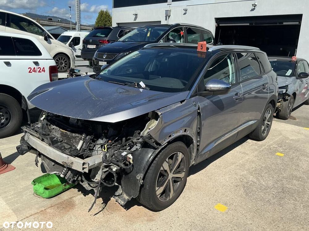 Peugeot 5008 1.6 THP Allure S&S EAT6 - 2