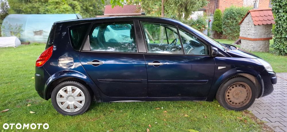 Renault Scenic 2.0 16V Emotion - 34