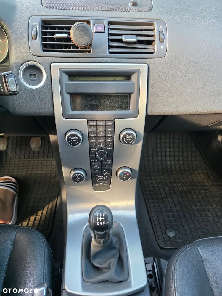 Volvo V50 1.6D - 15