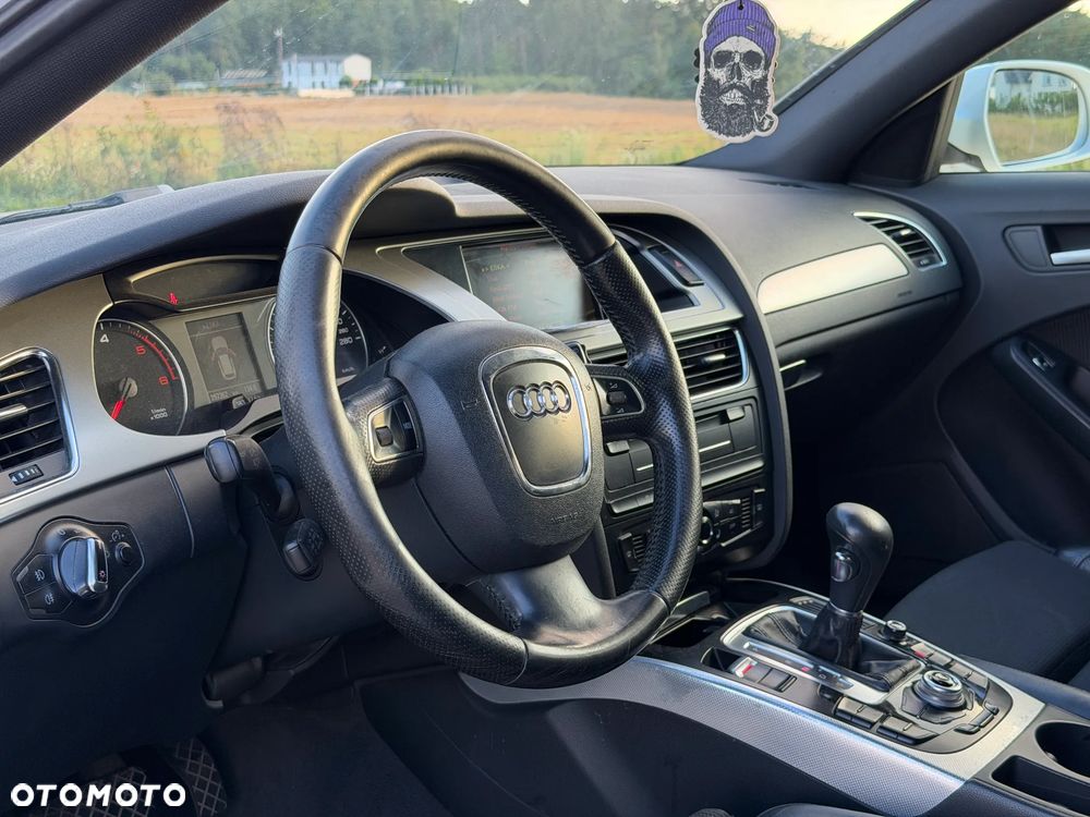 Audi A4 Avant 2.0 TDI Limited Edition Multitr - 20