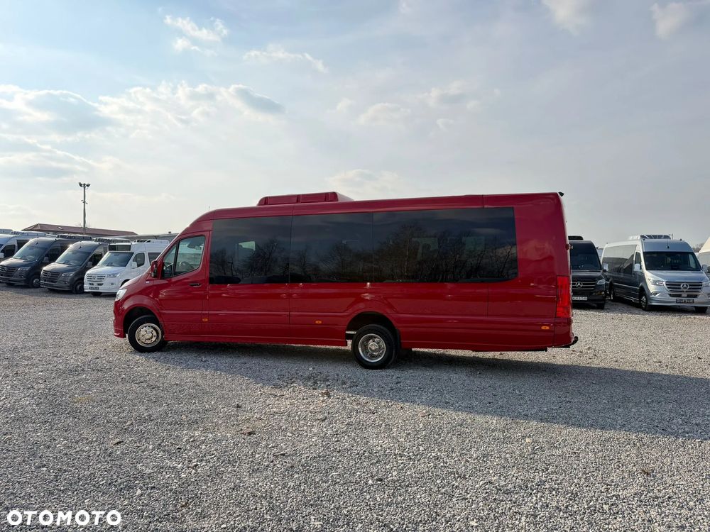 Mercedes-Benz Sprinter 519 - 14