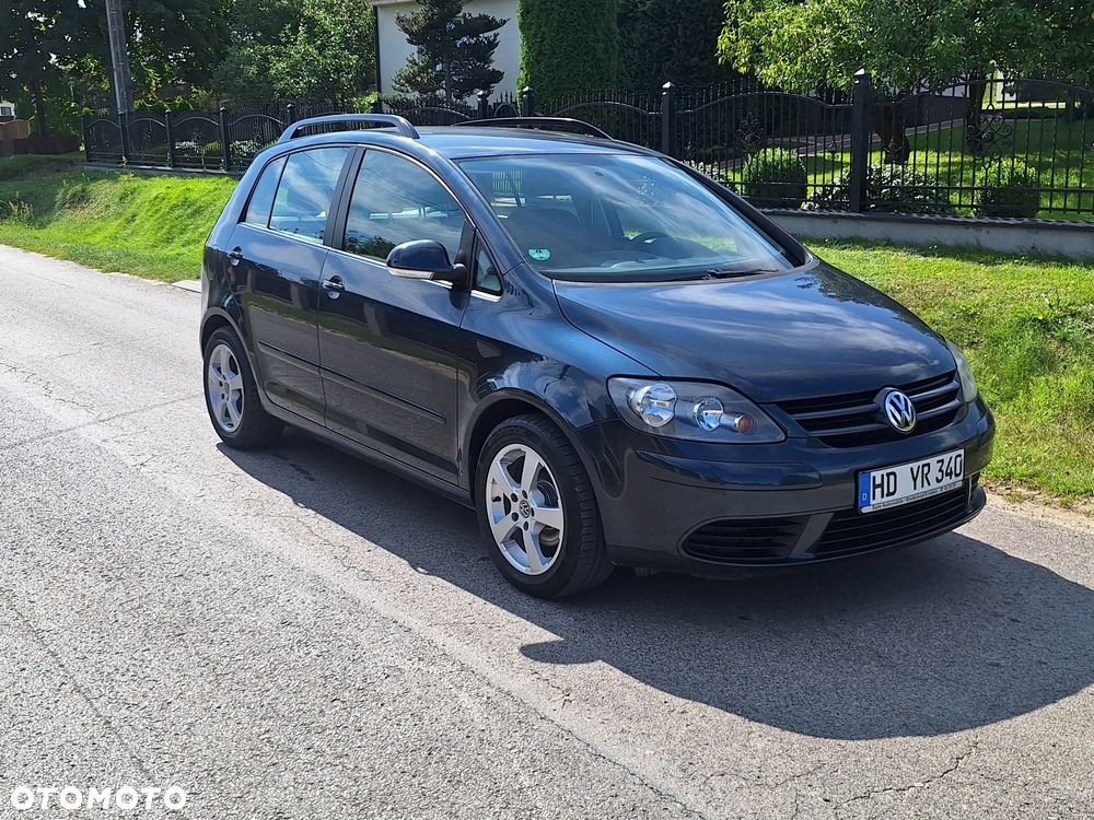 Volkswagen Golf Plus - 1