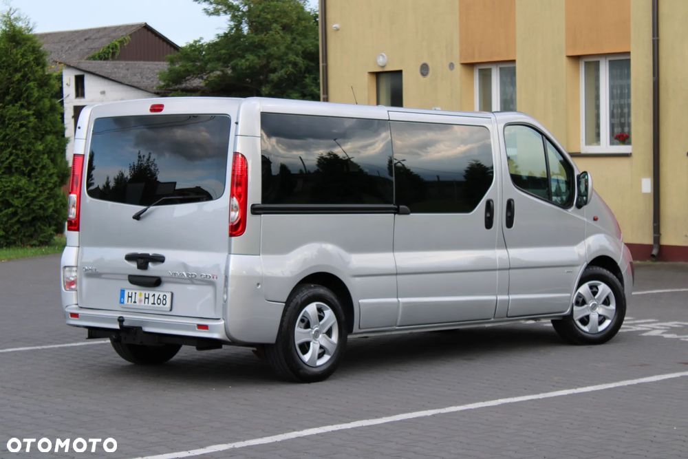Opel Vivaro L2H1 DPF Design Edition - 9