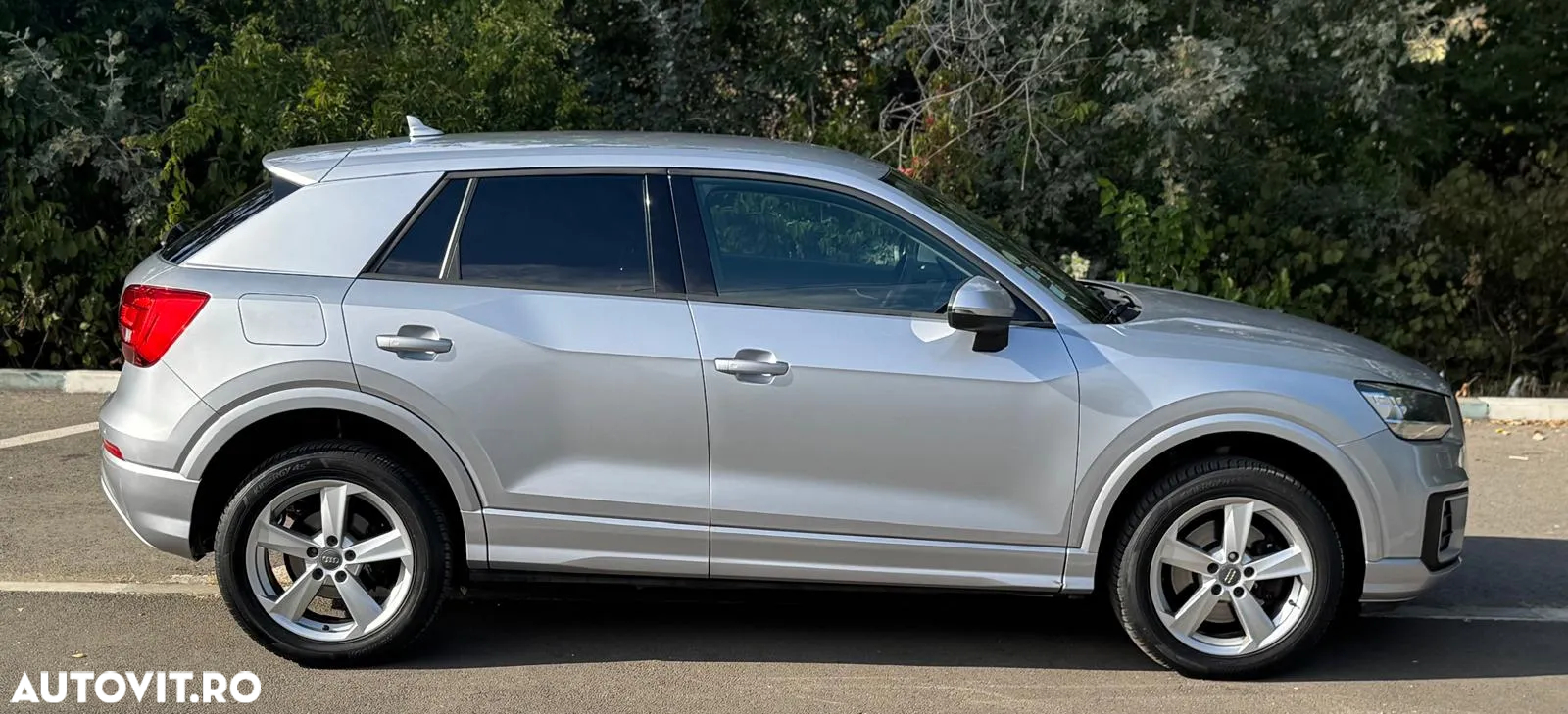 Audi Q2 2.0 TDI quattro S tronic design - 9