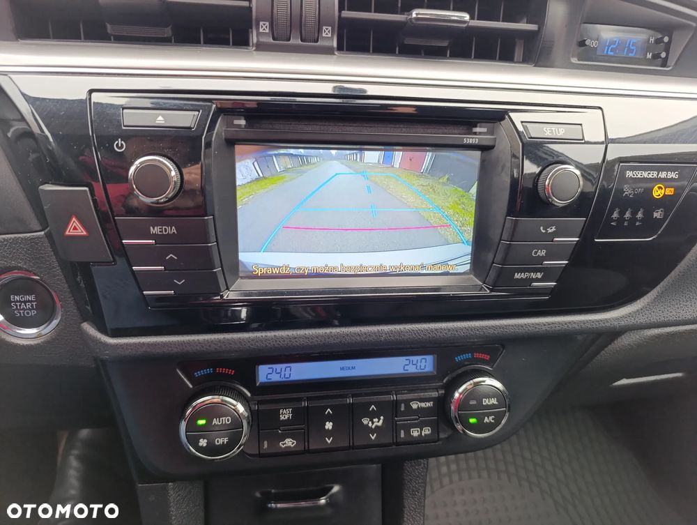 Toyota Corolla 1.6 Premium + - 35