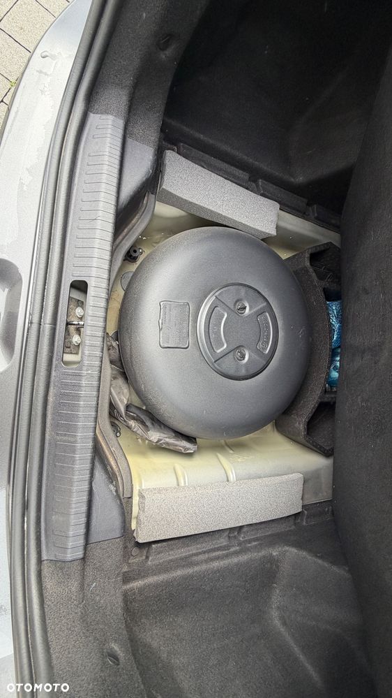 Citroën C4X PureTech 130 Stop&Start EAT8 MAX - 17
