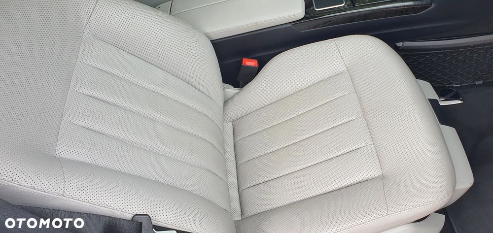 Mercedes-Benz Klasa E - 19