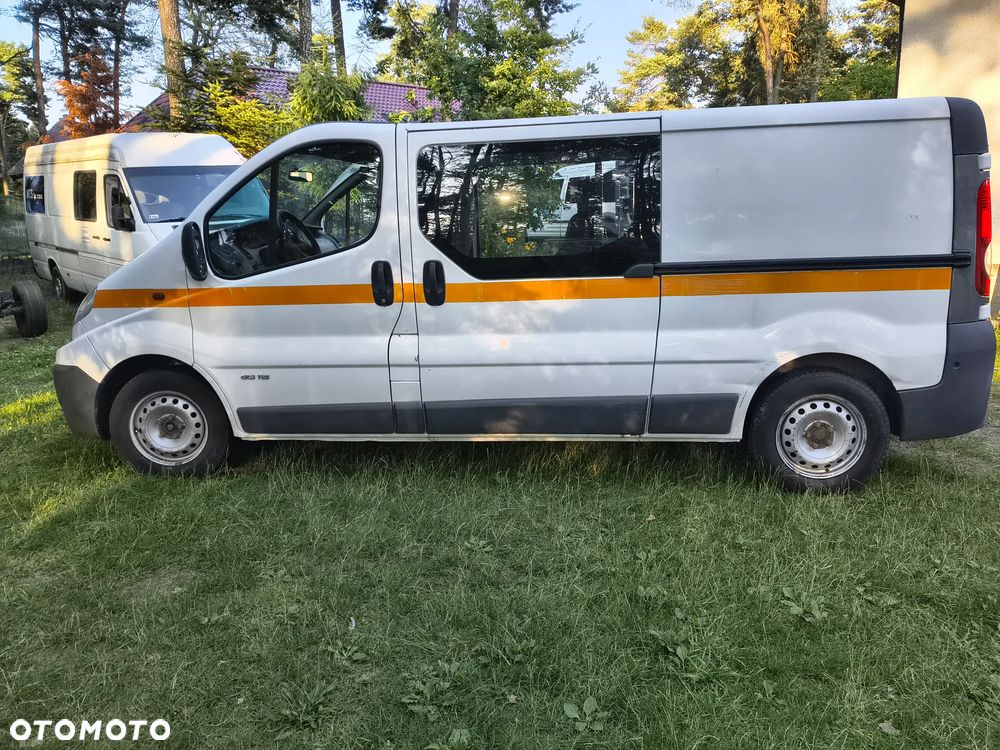 Renault Trafic - 1