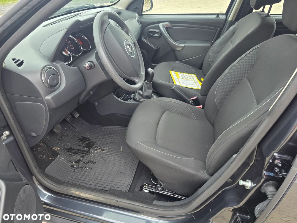 Dacia Duster 1.6 SCe S&S - 6