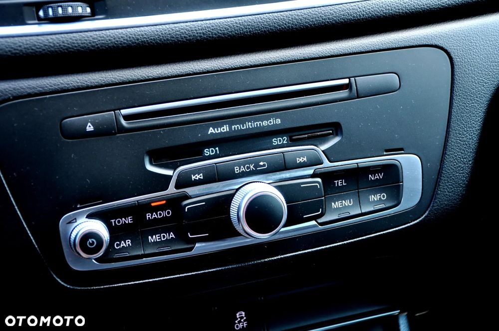 Audi Q3 2.0 TDI Design - 36