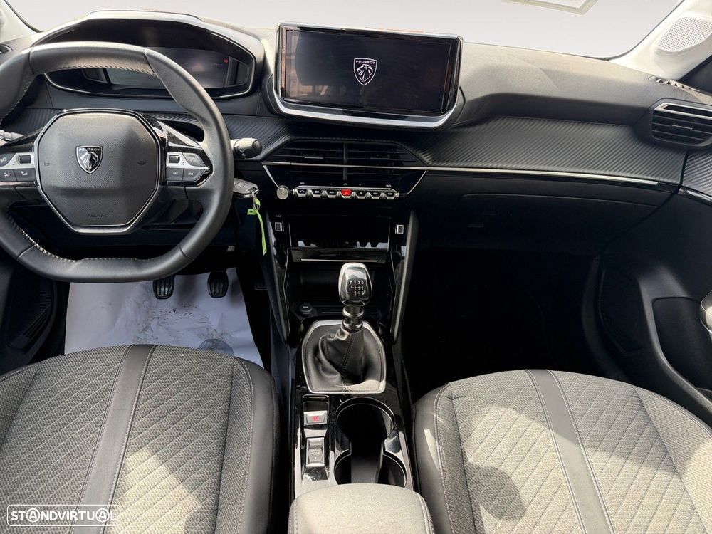 Peugeot 208 1.2 PureTech Allure - 11