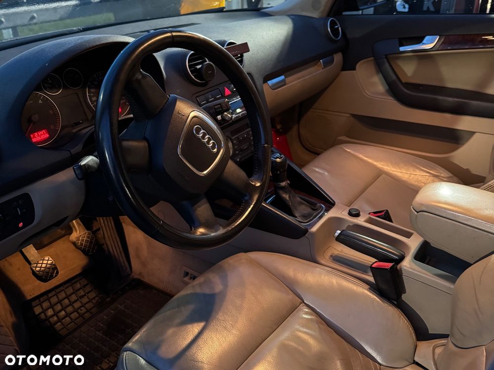Audi A3 Sportback 1.9 TDI Ambiente - 8