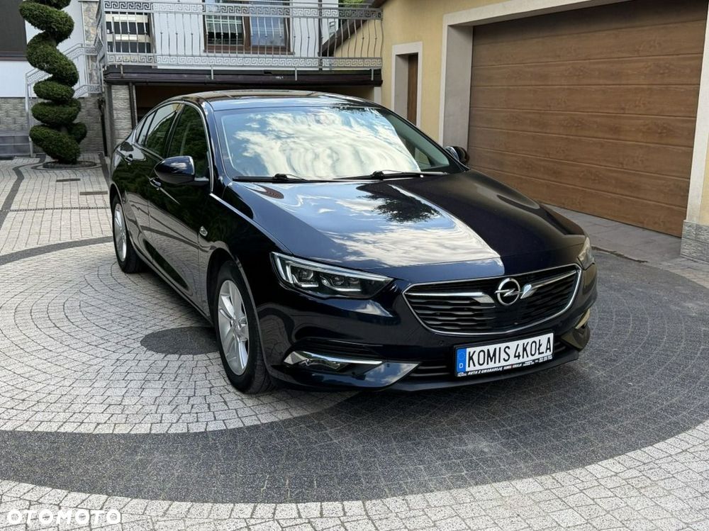 Opel Insignia - 8