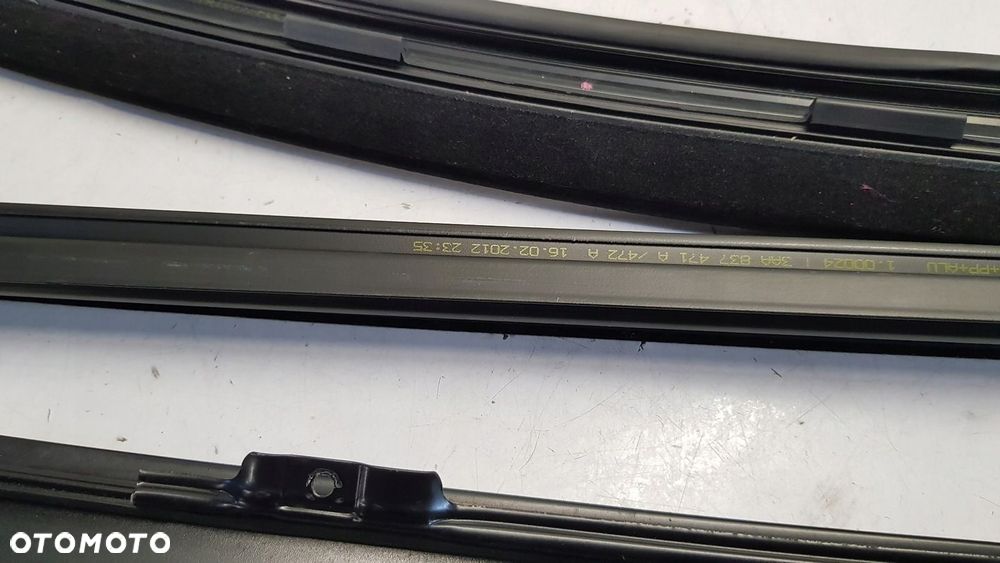 listwa drzwi lewy przód VW Passat B7 - 12