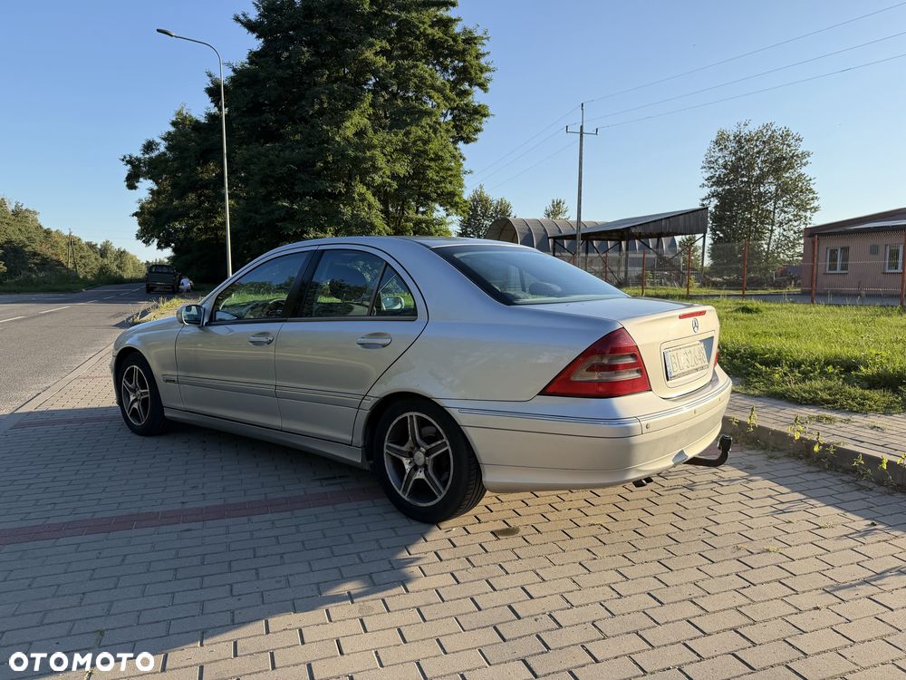 Mercedes-Benz Klasa C - 3
