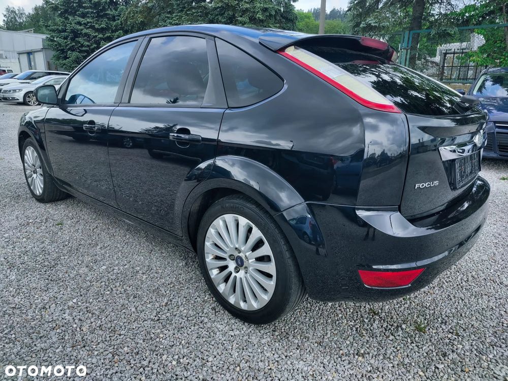 Ford Focus 1.6 Ti-VCT Titanium - 21