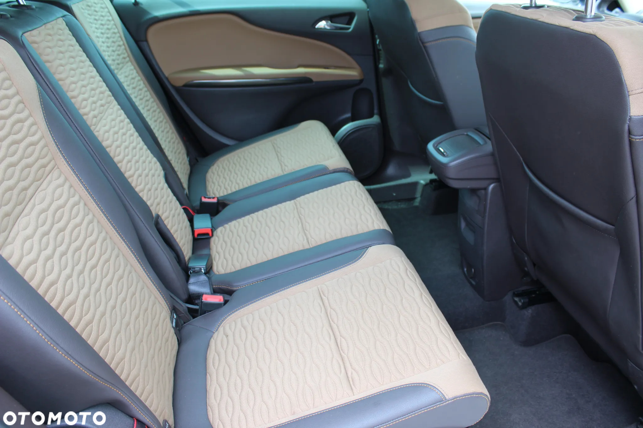 Opel Zafira Tourer 2.0 CDTI Innovation - 9