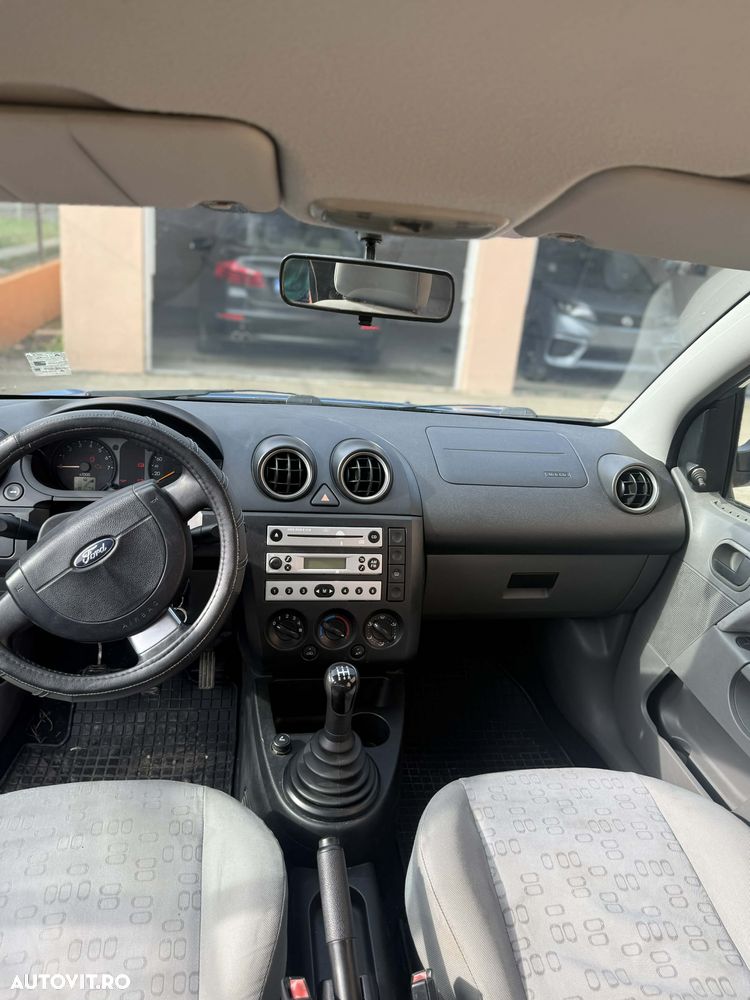 Ford Fiesta - 1