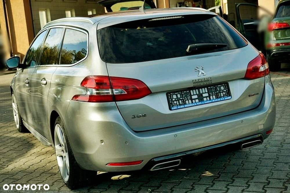 Peugeot 308 2015 photo 4
