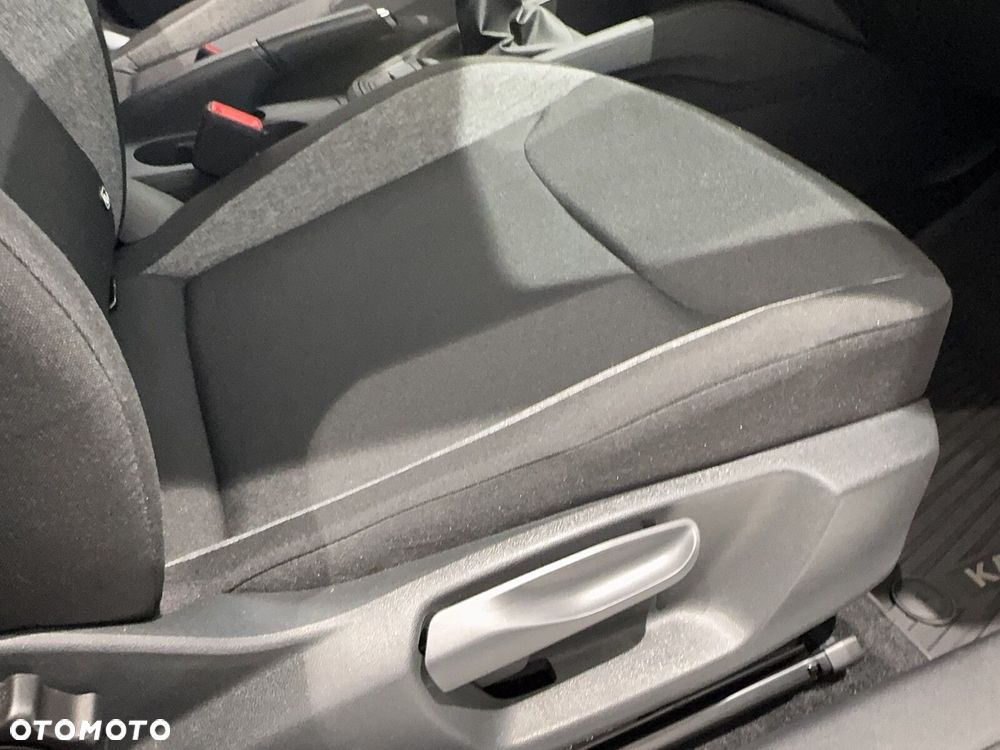 Skoda Kamiq 1.0 TSI Essence - 19