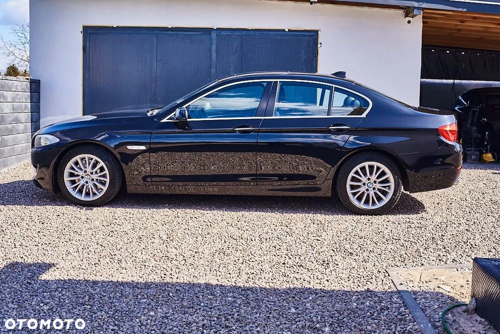 BMW Seria 5 530d xDrive - 4