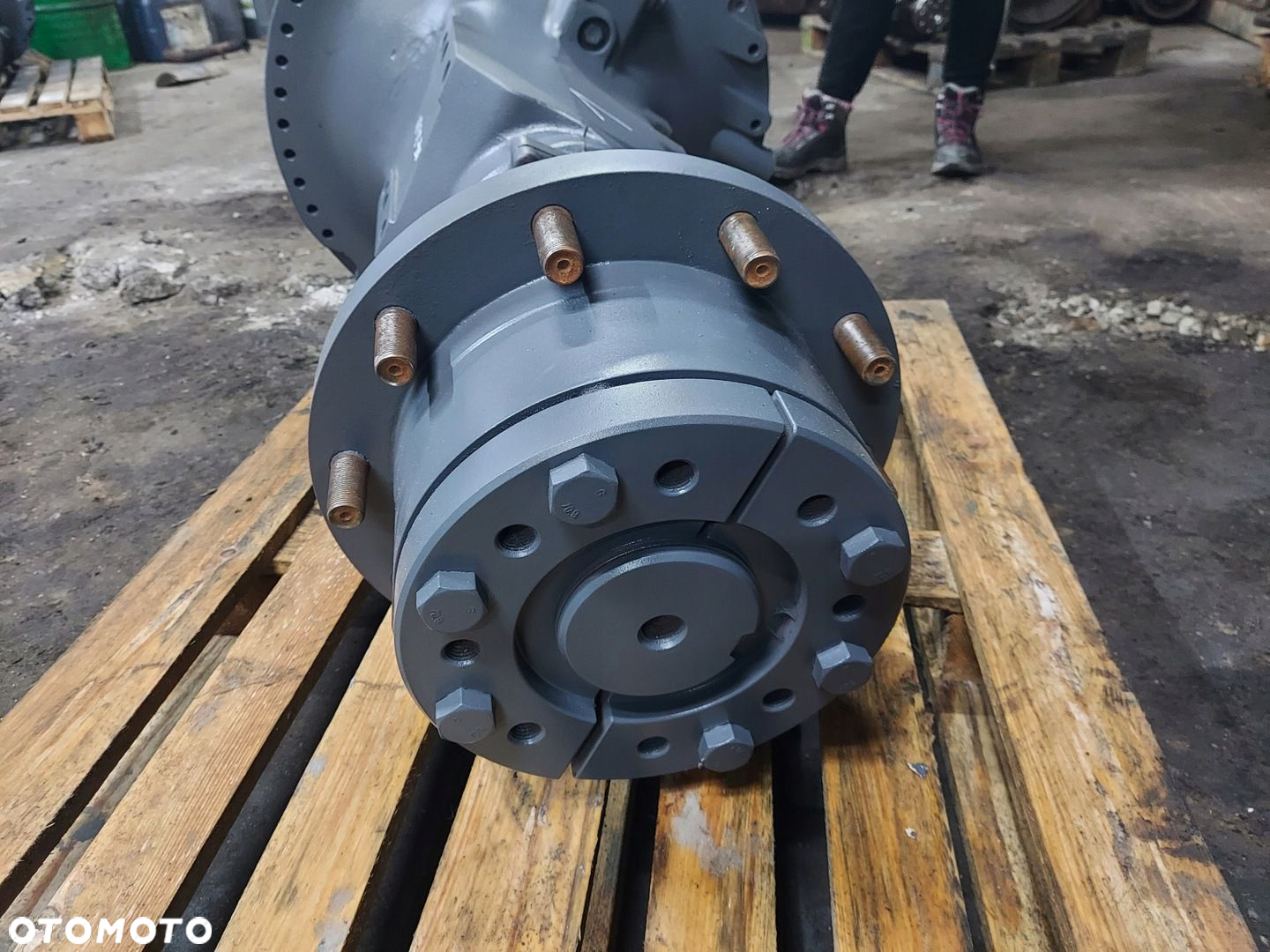 ZWOLNICA LEWA PRAWA M934.152.150.110 MASSEY FERGUSON 8680 2011R - 6