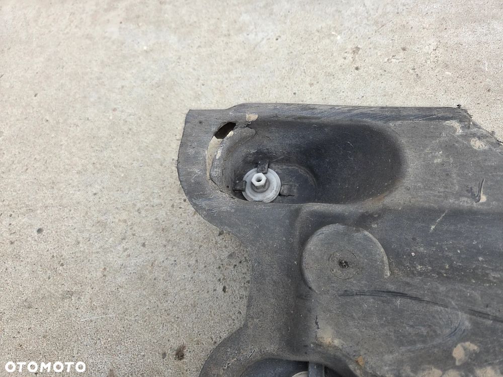 Osłona podwozia lewa tylna Peugeot 208 II  9823573680 - 2