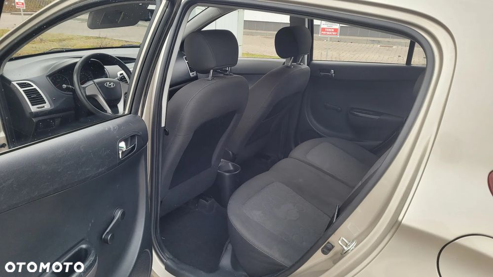 Hyundai i20 1.2 Classic - 10