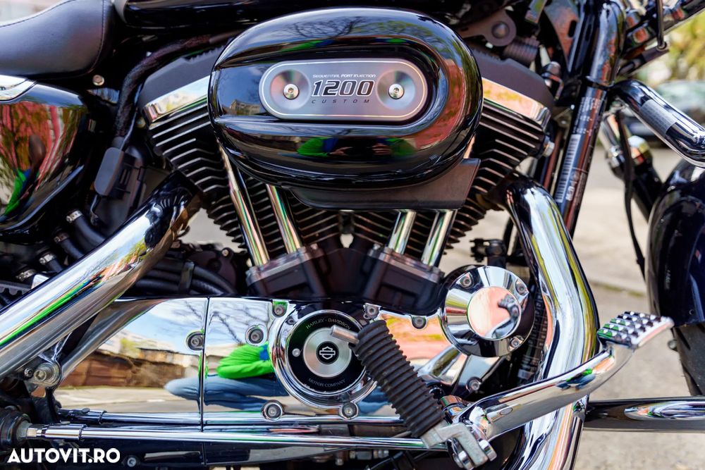 Harley-Davidson XL 1200C Sportster Custom - 6