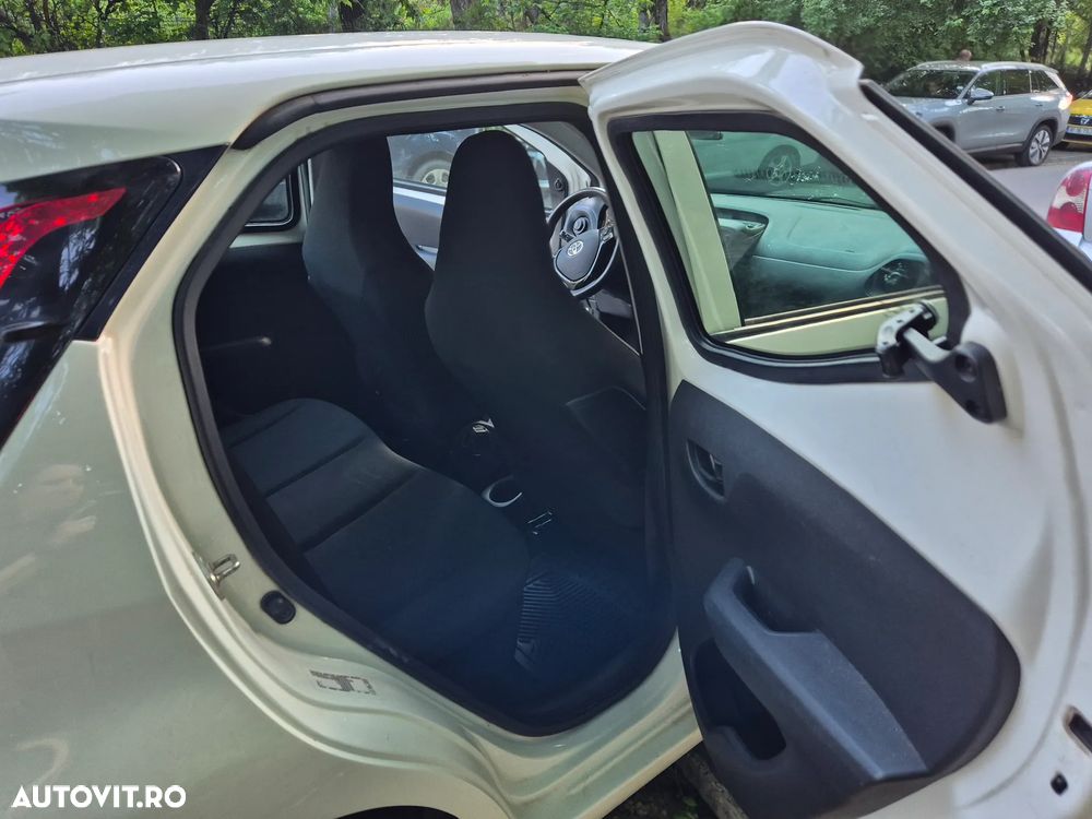 Toyota Aygo 1.0 VVY-I 5 usi X - 15