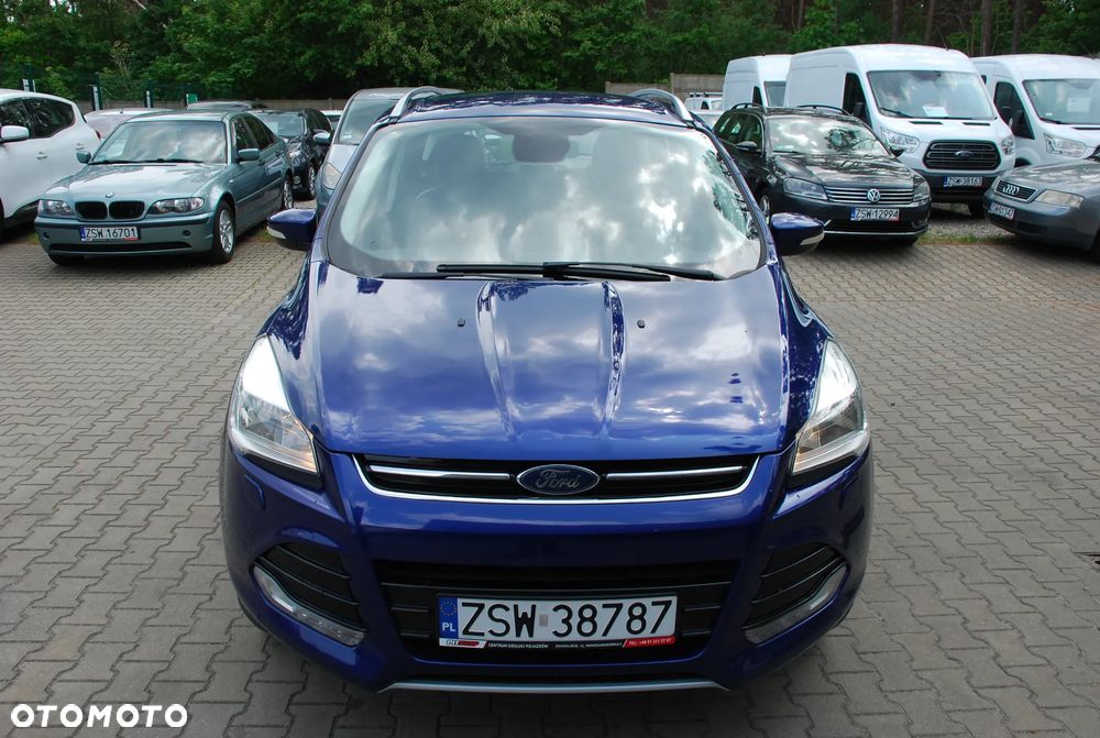 Ford Kuga 1.5 EcoBoost 2x4 Titanium - 12