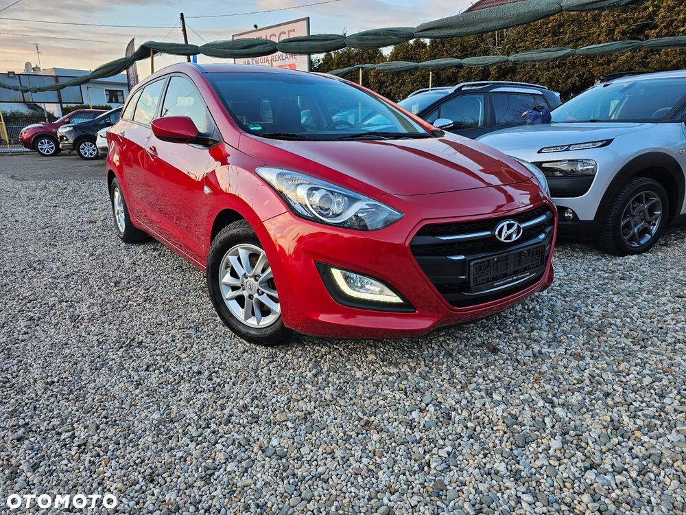 Hyundai i30 blue 1.6 GDI Style - 1