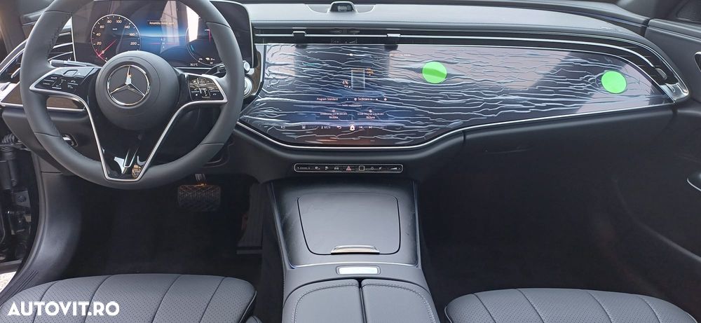 Mercedes-Benz E - 11